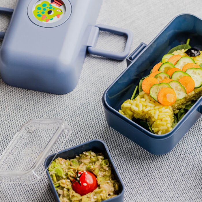 MonBento Lunchbox Kinds Blau, in Action